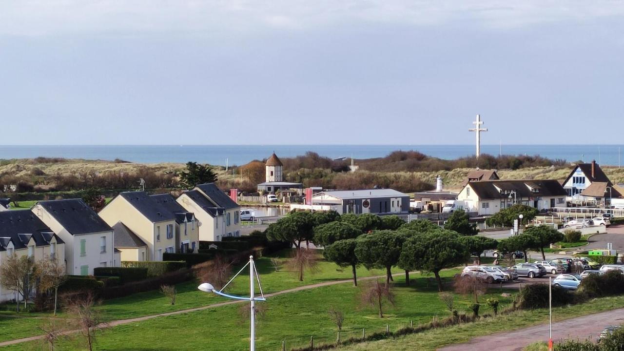 Studio 22 - Coucher De Soleil & Vue Mer Courseulles-sur-Mer Exterior photo